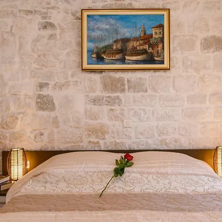 Dora -free Parking Trogir